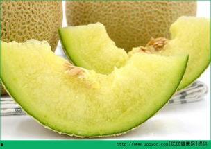 宝宝吃哈密瓜的危害,警惕宝宝食用哈密瓜的潜在风险