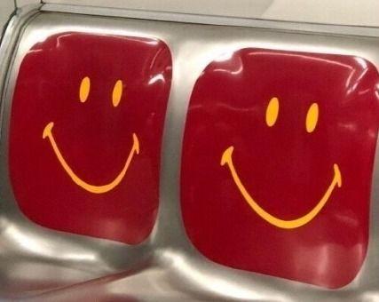 哈哈吃瓜文案,哈哈吃瓜，笑谈明星幕后故事