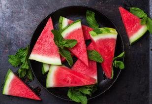 小板凳吃瓜模板视频,揭秘热门事件背后的真相