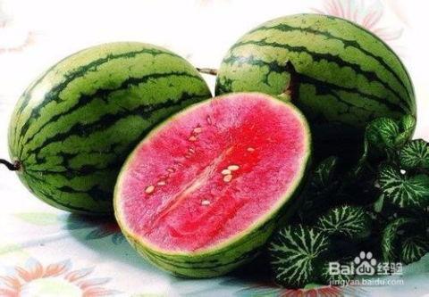 夏天吃瓜的来历,探寻吃瓜文化的起源与传承